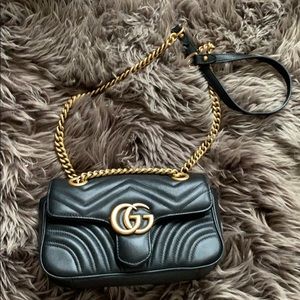 Gucci mini purse